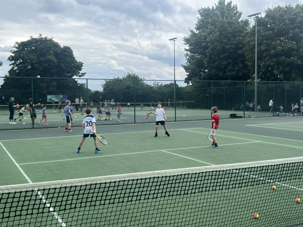 Wargrave Tennis Juniors